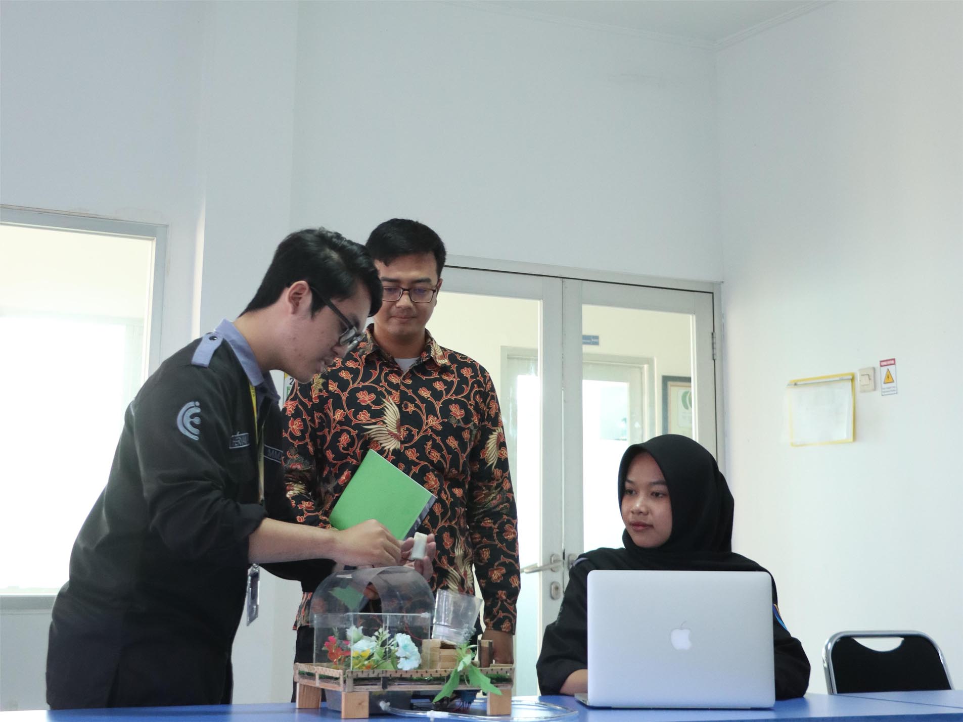 09537cf7201daeb4.jpg